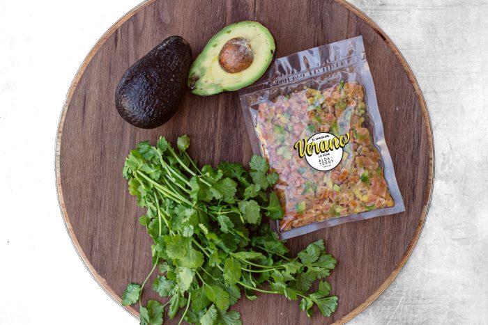 tartar de salmón y aguacate